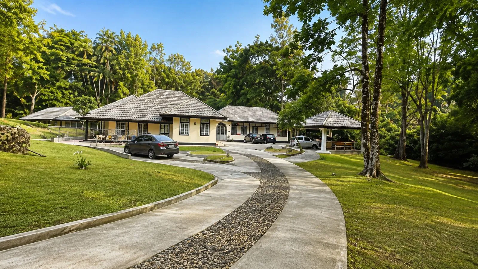 JR Sarawak Home Image 1